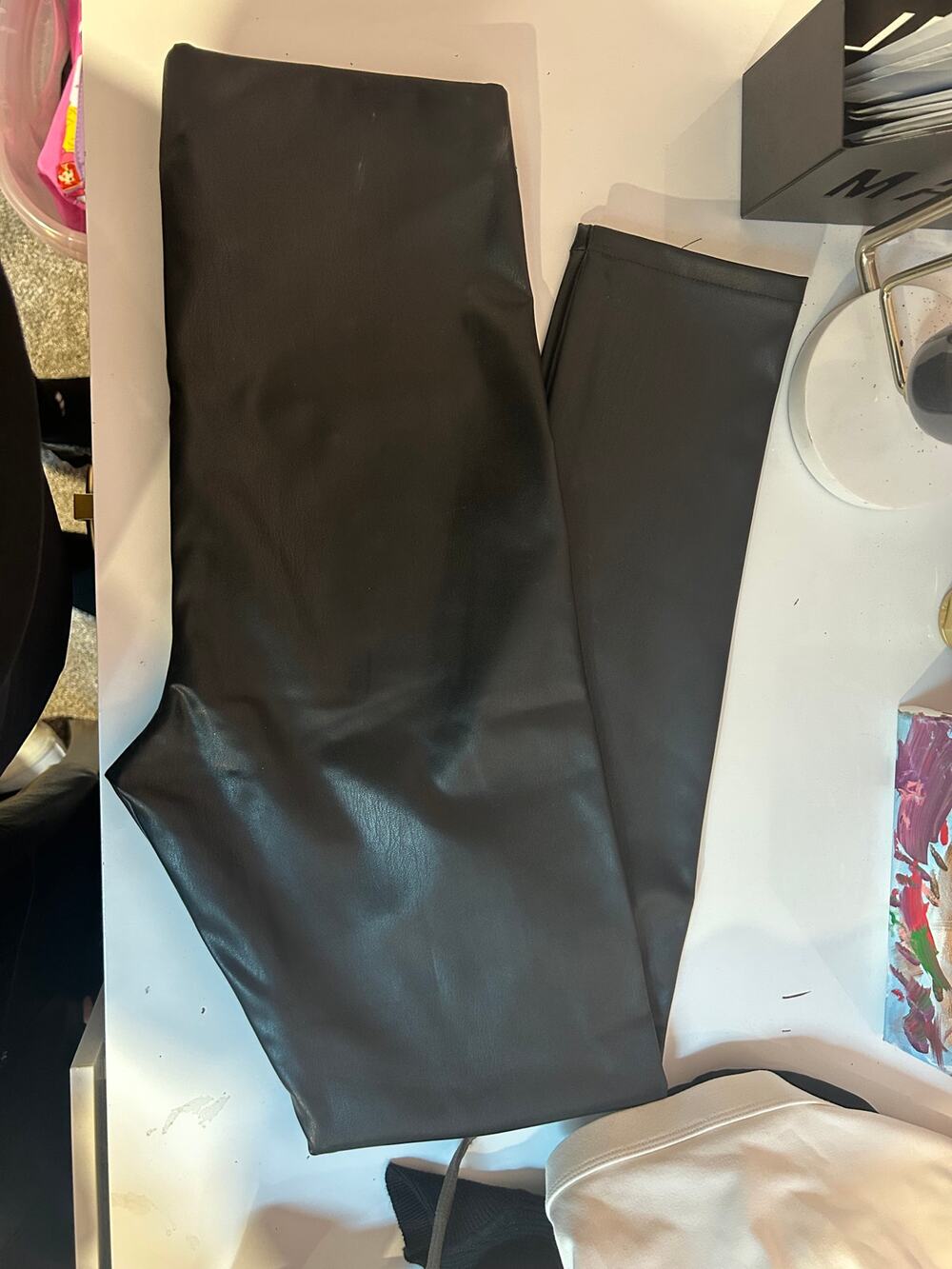 H&M Women Leather Skinny Pants *S*